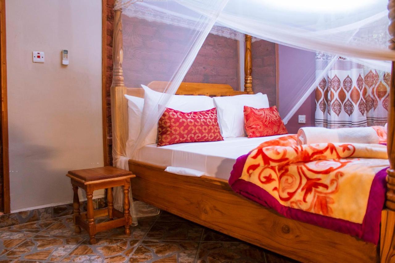 Mantis Lodge & Camping Site Morogoro Luaran gambar