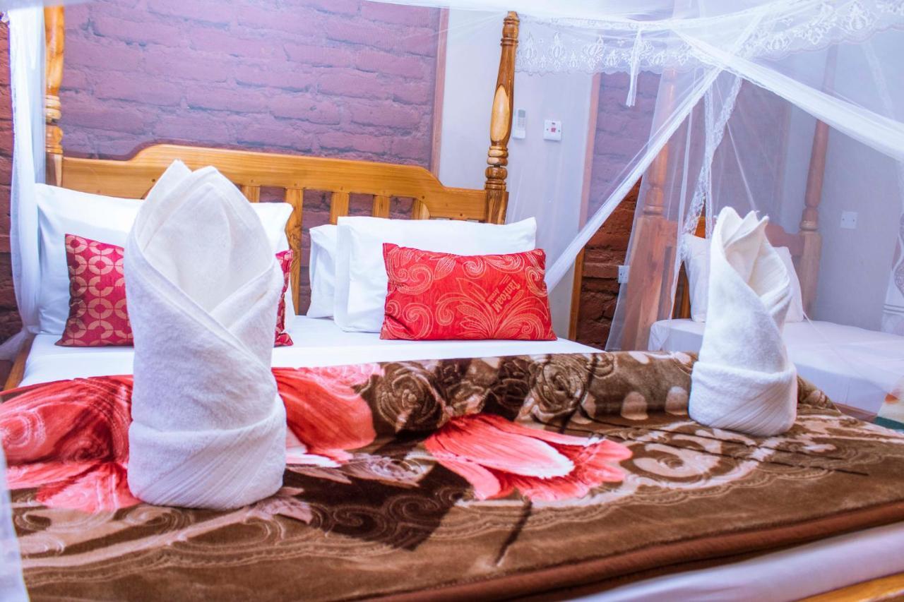 Mantis Lodge & Camping Site Morogoro Luaran gambar